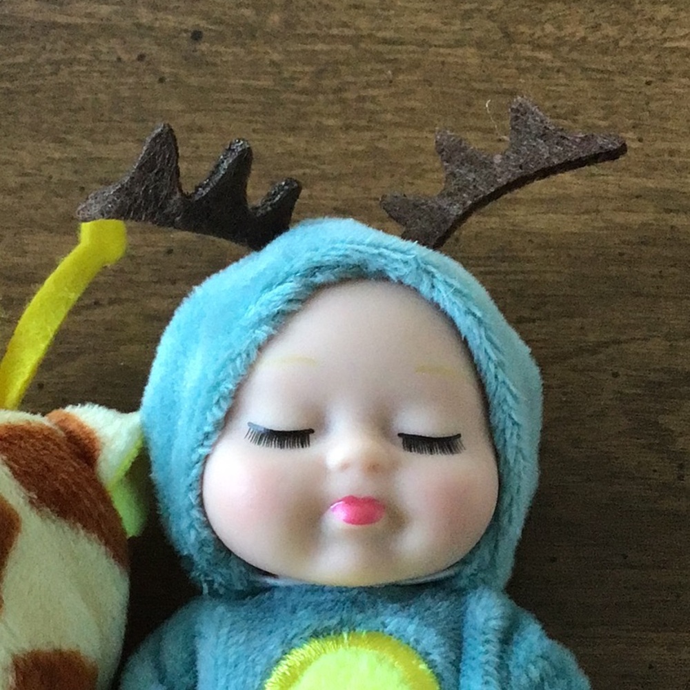 Keyohome Mini newborn baby dolls with animal-themed outfits. Set of 8 - Picture 13 of 15
